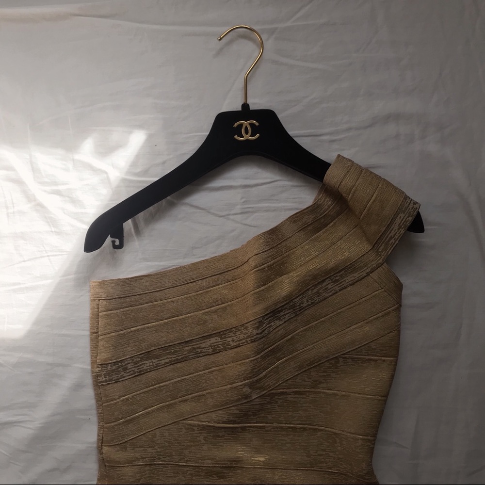 Gorgeous gold dress size small (Herve leger style)